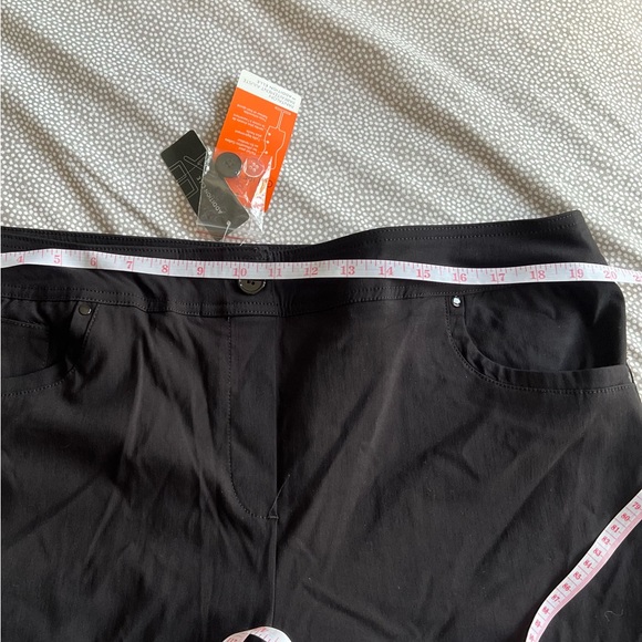 NWT Addition Elle perfect fit pull on black pants straight leg size 18 regular - Picture 2 of 12